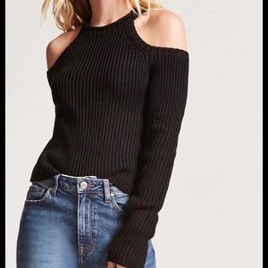 Cold Shoulder Sweater, size m
